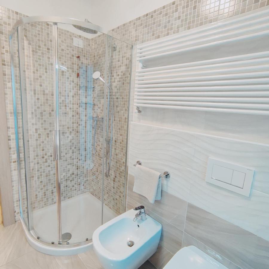 Casa Vacanze Da Marti Tirano Bagian luar foto