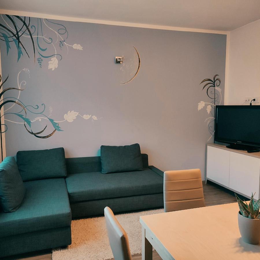 Casa Vacanze Da Marti Tirano Bagian luar foto
