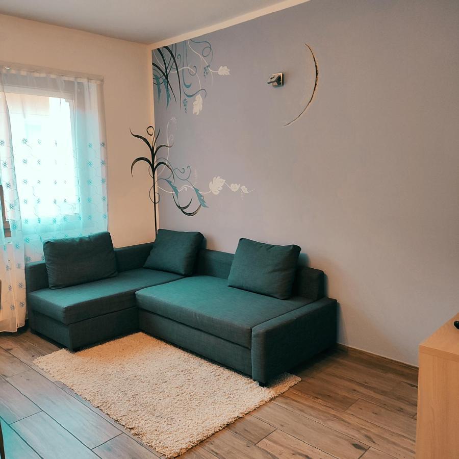 Casa Vacanze Da Marti Tirano Bagian luar foto